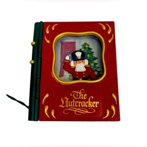Vintage Hallmark Magic Ornament The Dancing Nutcracker Christmas 1992 Untested